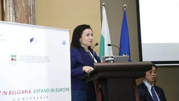 Танева: Търговията ни с Китай е нараснала два пъти