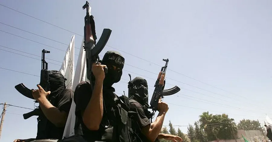 Убиха 14 бойци в Кавказ, били свързани с ИД