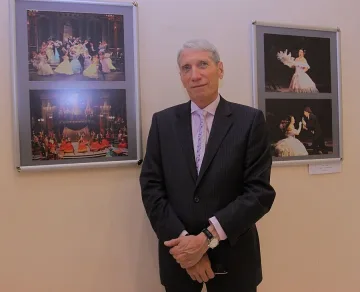 Русенец снима оперни шедьоври