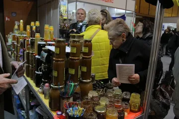 "Златен лъв" примамва с уникални ръчни изделия