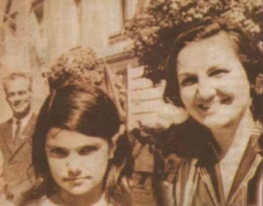 Загадката: Коя е тази актриса?