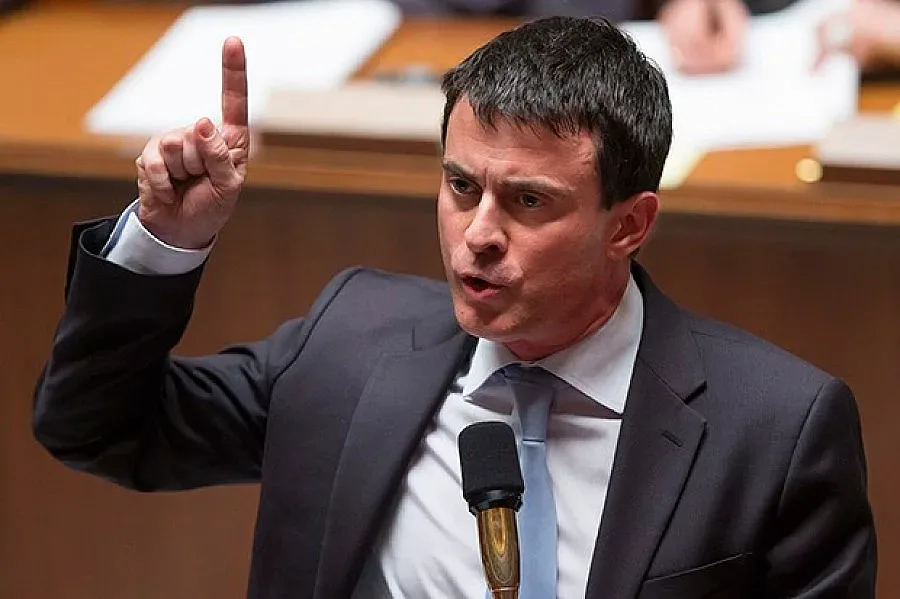 Валс: Франция е във война и ще я спечелим