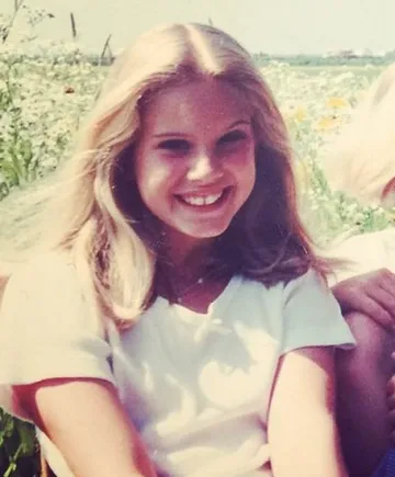 Отговорът: Хубавата и талантлива дама е...