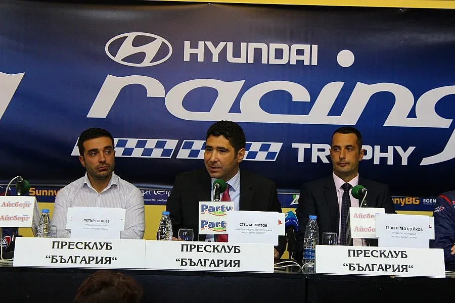 Успешен първи сезон за Hyundai Racing Trophy
