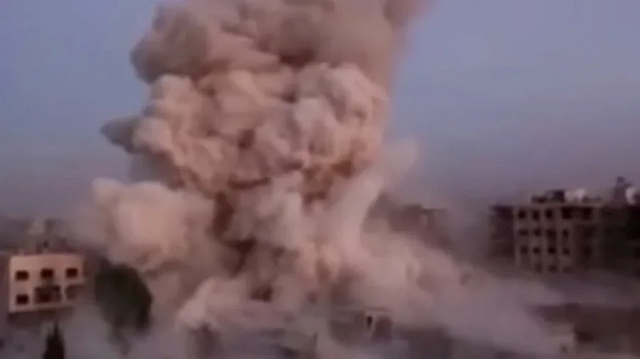 Пепел и смърт: Франция отвърна на удара (ВИДЕО)