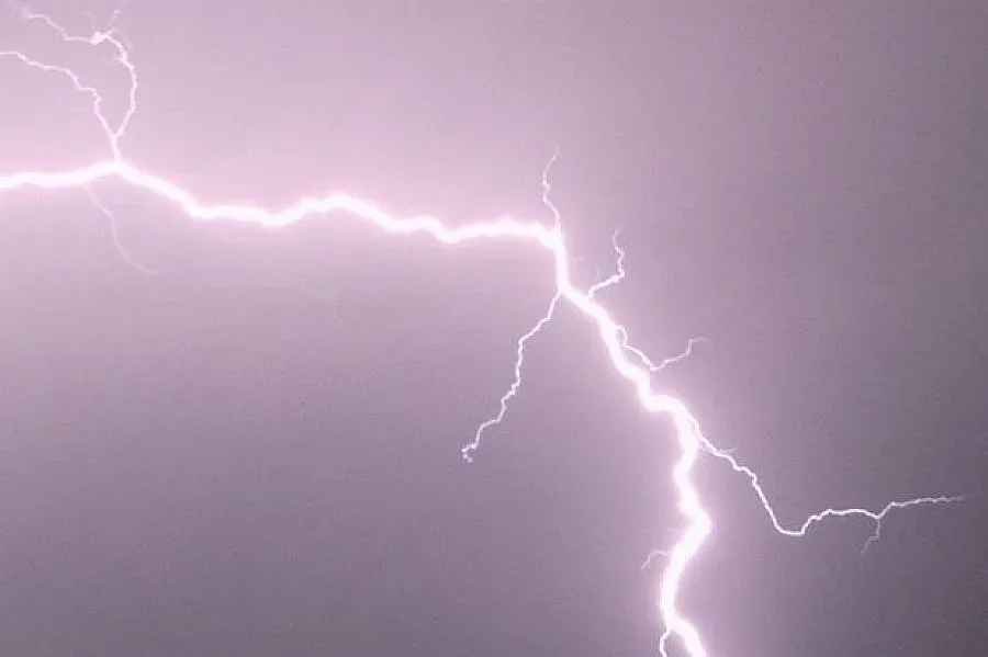 Мълния покоси футболист в Боливия