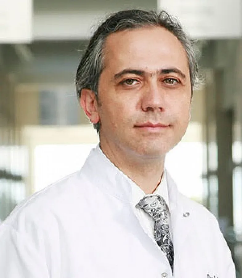 Проф. д-р Окан Кузхан: Ракът е в гените, но не всеки е наследствен