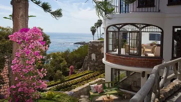 $30 млн. за замък на Лагуна Бийч