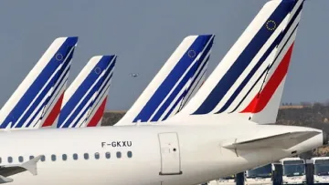 Два полета от САЩ за Париж бяха отменени