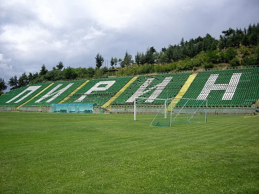 Засилено полицейско присъствие за мача "Пирин" - "Левски"
