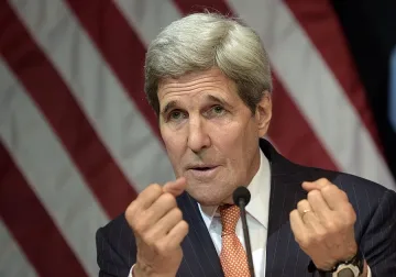 Джон Кери изненадващо отиде при Оланд