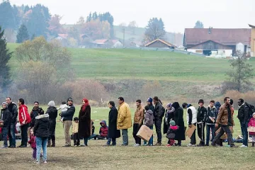 Бежанец в Германия: Париж ще потъне в страх и терор