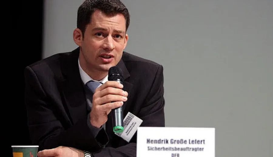 Шеф на сигурността: Очакваме всичко на Германия - Холандия