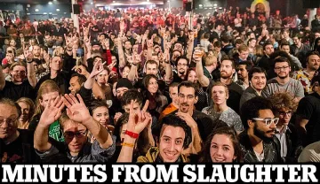 Батаклан: Мислите ни са с всички жертви