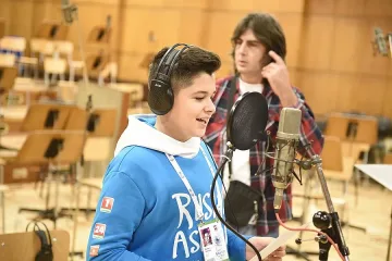 17 звезди пеят химна на Детската Евровизия