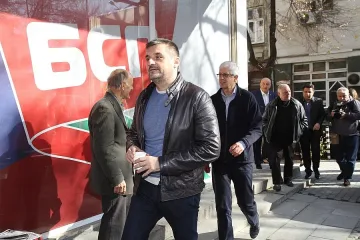 Добрев: Лидерите на БСП миришат на мухъл (ОБЗОР)