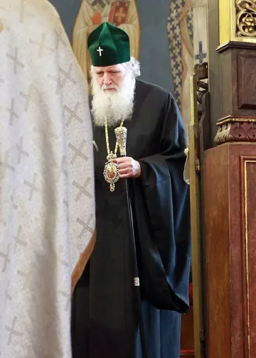 Неофит в молитва: Господ ни е оставил своя мир