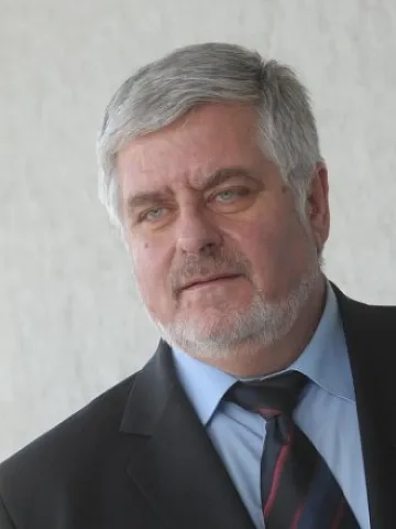 Хората нямат работа, но и за работата няма хора