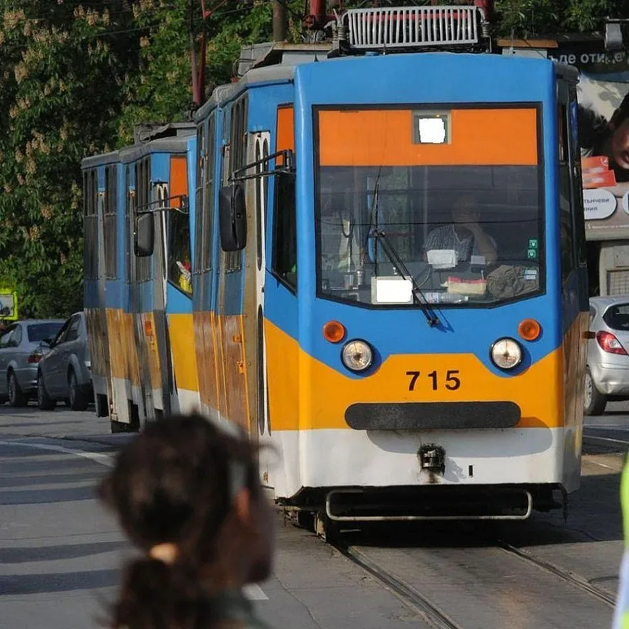 Реорганизират движението за уикенда