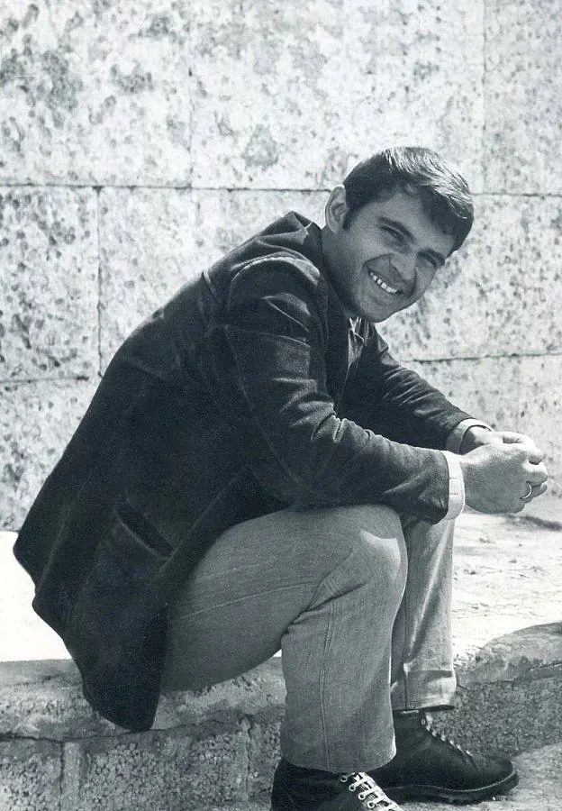 Поетът и огънят 