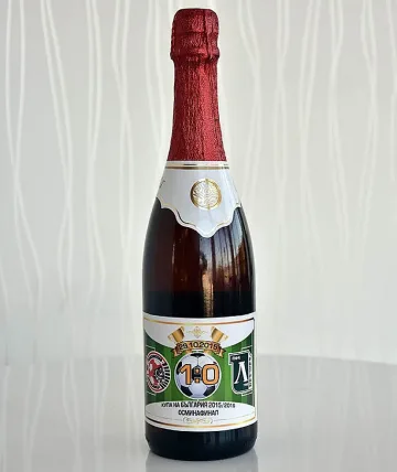 Предлагат победно шампанско за феновете на "Локомотив"