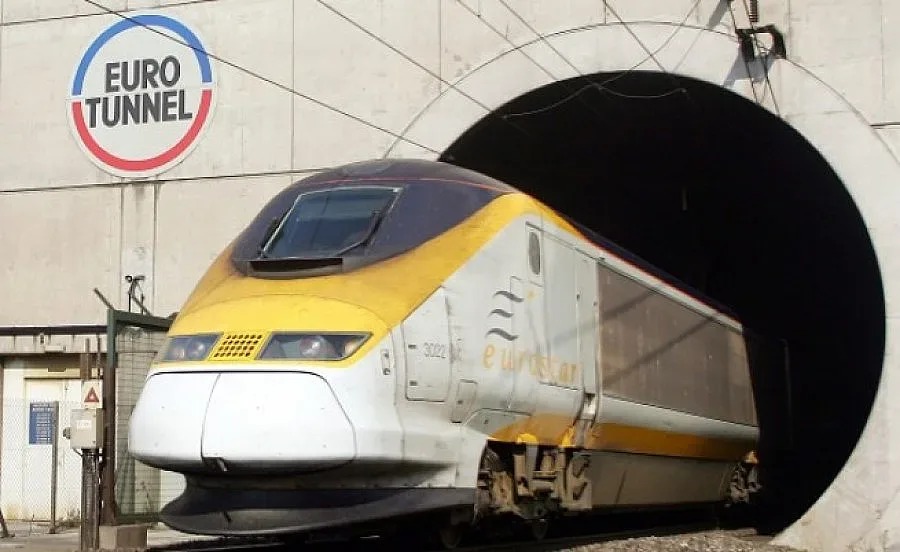 Глиган спря движението на влаковете Лондон – Париж