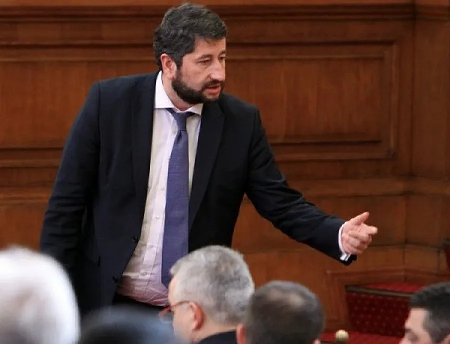 Правосъдният министър с нови преговори