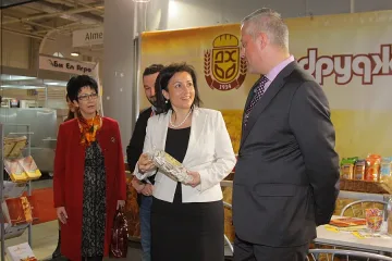 Представят компот от арония и хляб с квас