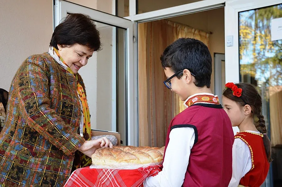 Кмет поздрави потребители на дом "Свети Мина"