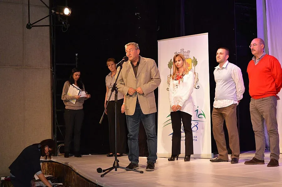 Столична община награди учители за успехи в спорта