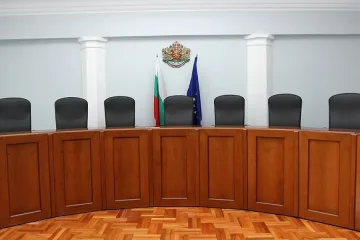 Новите конституционни съдии полагат клетва днес
