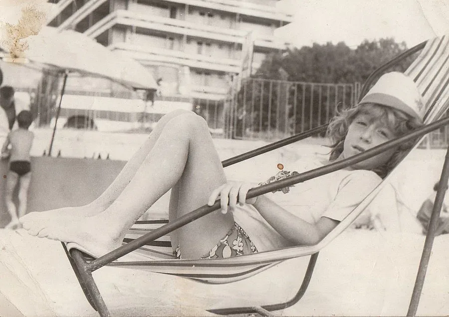 Кое е момчето от снимката: отговорът