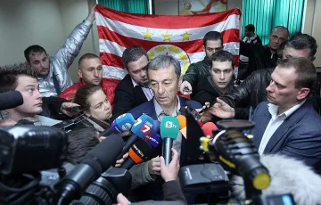Синдик се чуди дали да вземе ЦСКА