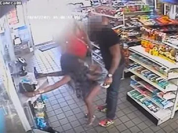 Издирват мацки за сексуална обида на мъж (ВИДЕО)