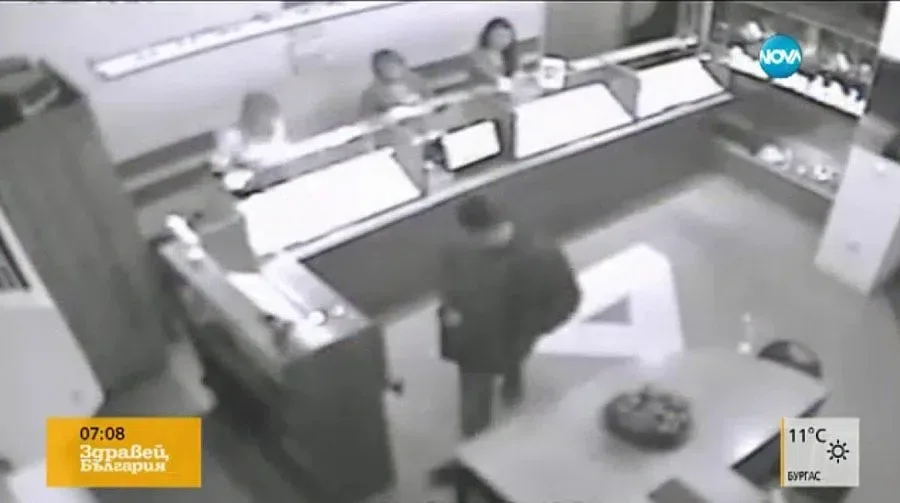 Въоръжен грабеж в златарски магазин в столицата (ВИДЕО)