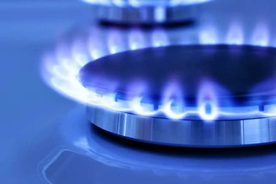 Петролът сваля цената на газа от януари