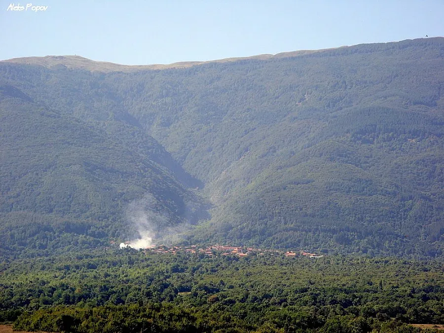 Пийнал другоселец зад волана потроши баба в с. Ключ