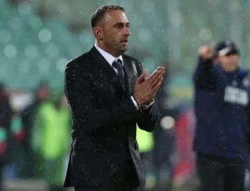 Петев повика нови седем