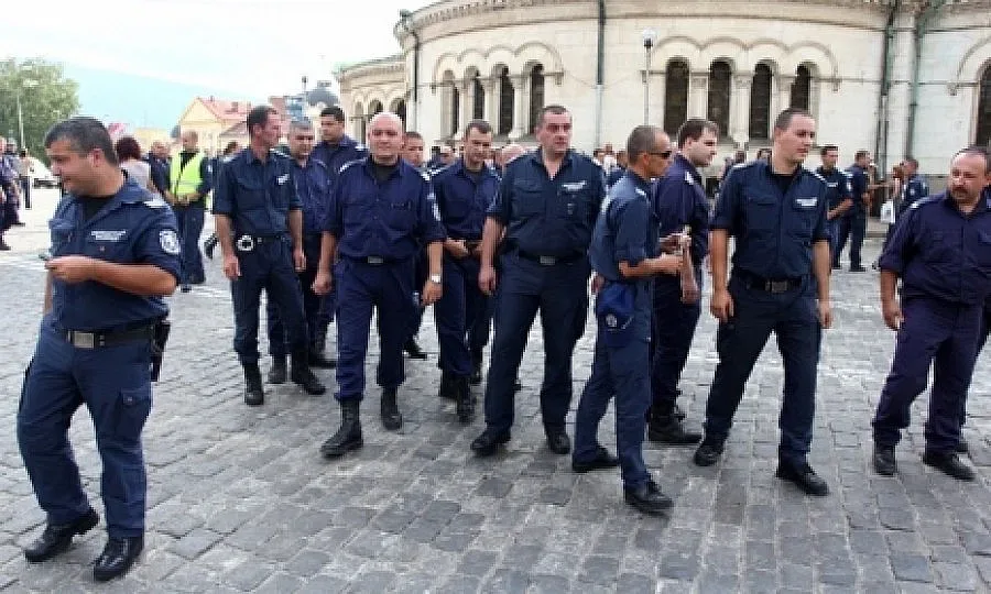 Национален протест на полицаите пред парламента