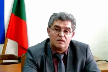 Червени оставки заваляха в Русе 