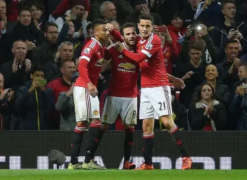 "Юнайтед" си припомни как се вкарва и във Висшата лига