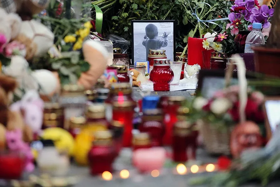 Експерти чуха взрив в еърбъса (ОБЗОР)