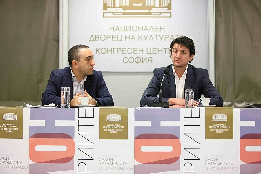 Класици и модернисти на Есенния салон в НДК