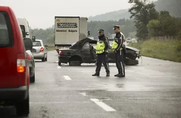 Поредна жертва на пътя- жена загина край Калотина
