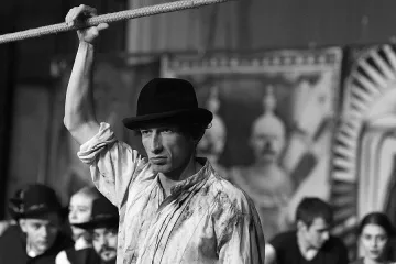 Гео Милев оживява в Народния 