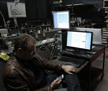 Асистентите в БАН със заплати като на чистачи