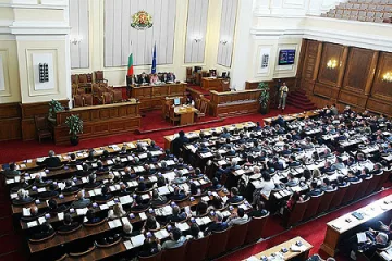 Депутати напуснаха парламента след като станаха кметове