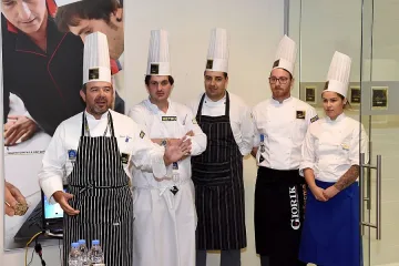 Блогъри и готвачи замезиха с "Повелителят на кухнята"