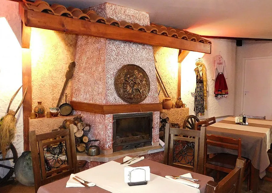 Култовата кръчма „Кошарите” се завръща на сцената