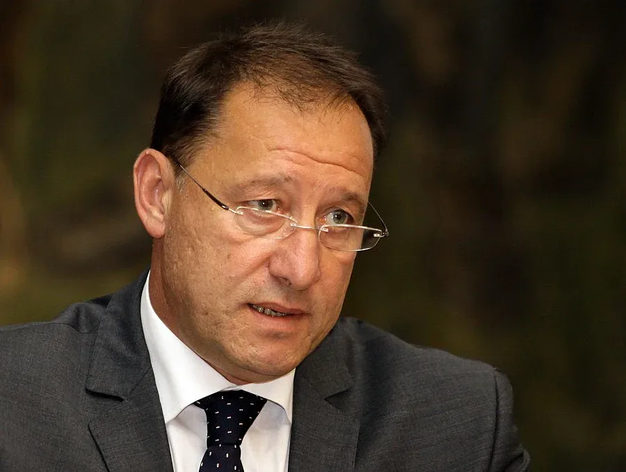 Найденов: Мотивите на президента са обидни за армията